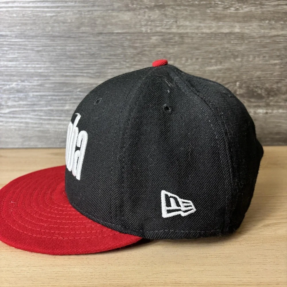 Jr. NBA Hat Cap Snap Back Black Red NBA Basketball Youth New Era Boys Kids